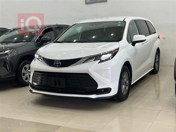 تويوتا سيينا 2025 للبيع في العراق - اربيل